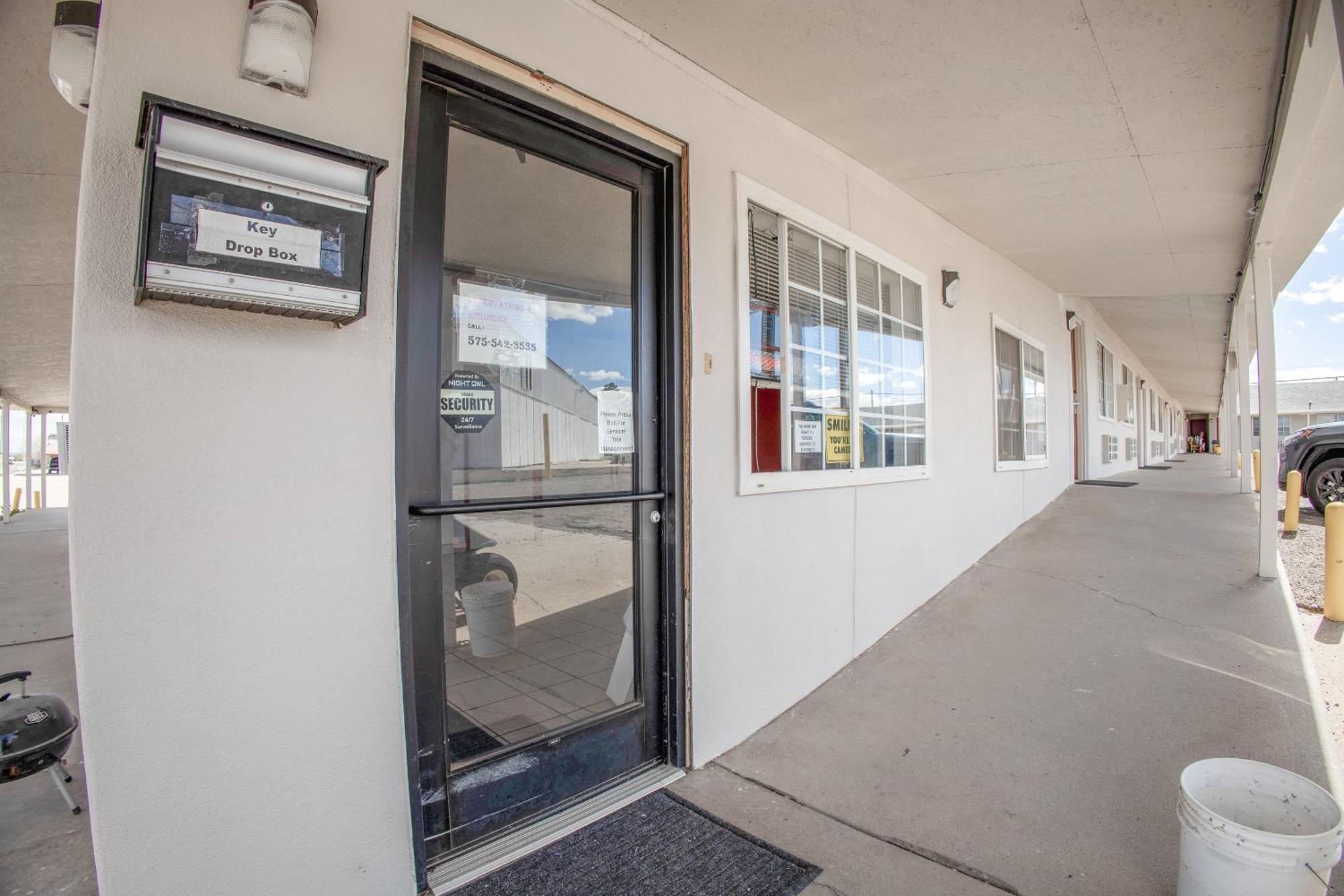 Holiday Motel, Lordsburg By Oyo Eksteriør bilde
